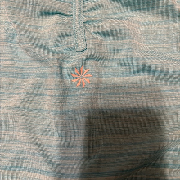 Athleta Pacifica Illume UPF fitted top; woman’s small; great condition - Picture 2 of 6